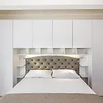 아파트 3 Bedroom Lovely In