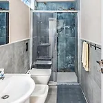 3 Bedroom Lovely In