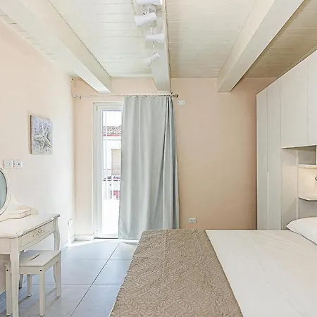 Beautiful Apartment In Viareggio With Wifi Apartament *